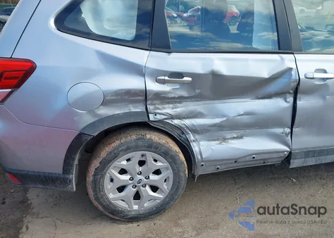 2020 Subaru Forester z USA, uszkodzony, nr VIN JF2SKADC2LH520978